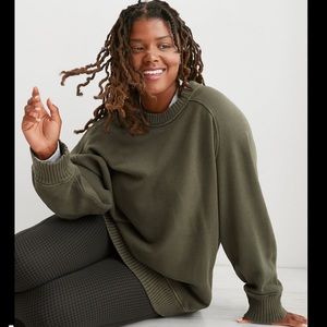 Aerie Medium Oversized Crewneck